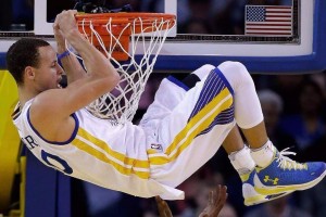 开云体育官网登入-曼城的防线挑战逐渐加剧，队内球员如何应对更高压力，曼城战术打法